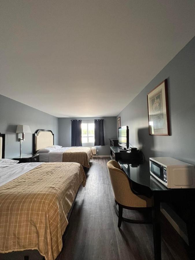 Hwy 17 Hotel Wawa Kültér fotó